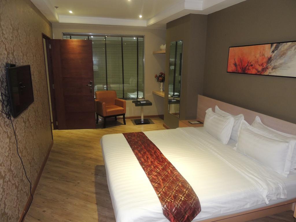 Dela Chambre Hotel Manila Ngoại thất bức ảnh